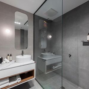 Executive King Suite